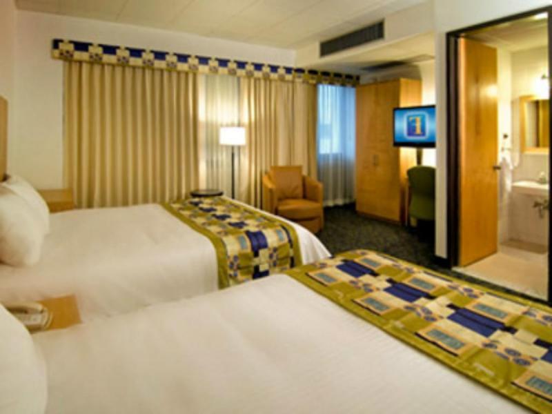 Howard Johnson By Wyndham San Juan Centro Cardiovascular エクステリア 写真